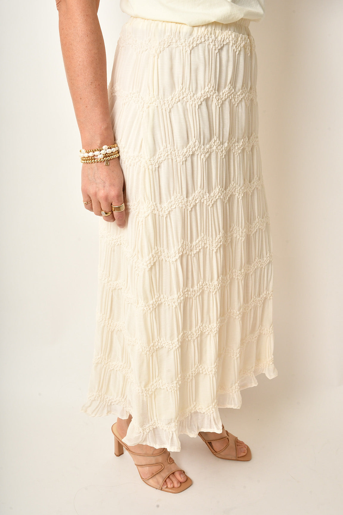 TEXTURED MAXI SKIRT