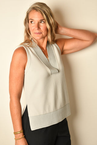 FREIDA V-NECK TANK + color