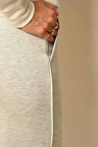 SLIM PINTUCK PANT