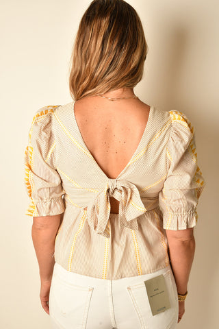 BOW BACK PUFF SLEEVE