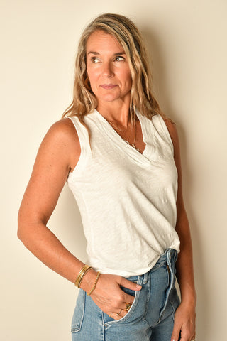ESSENTIAL HEATHER V-NECK TANK