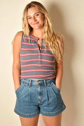 CORONADO PLEATED SHORT