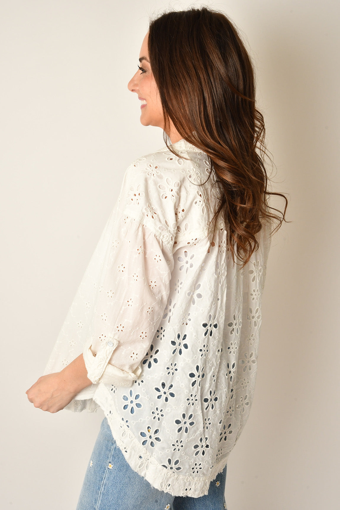 MAE EYELET SHIRT + white