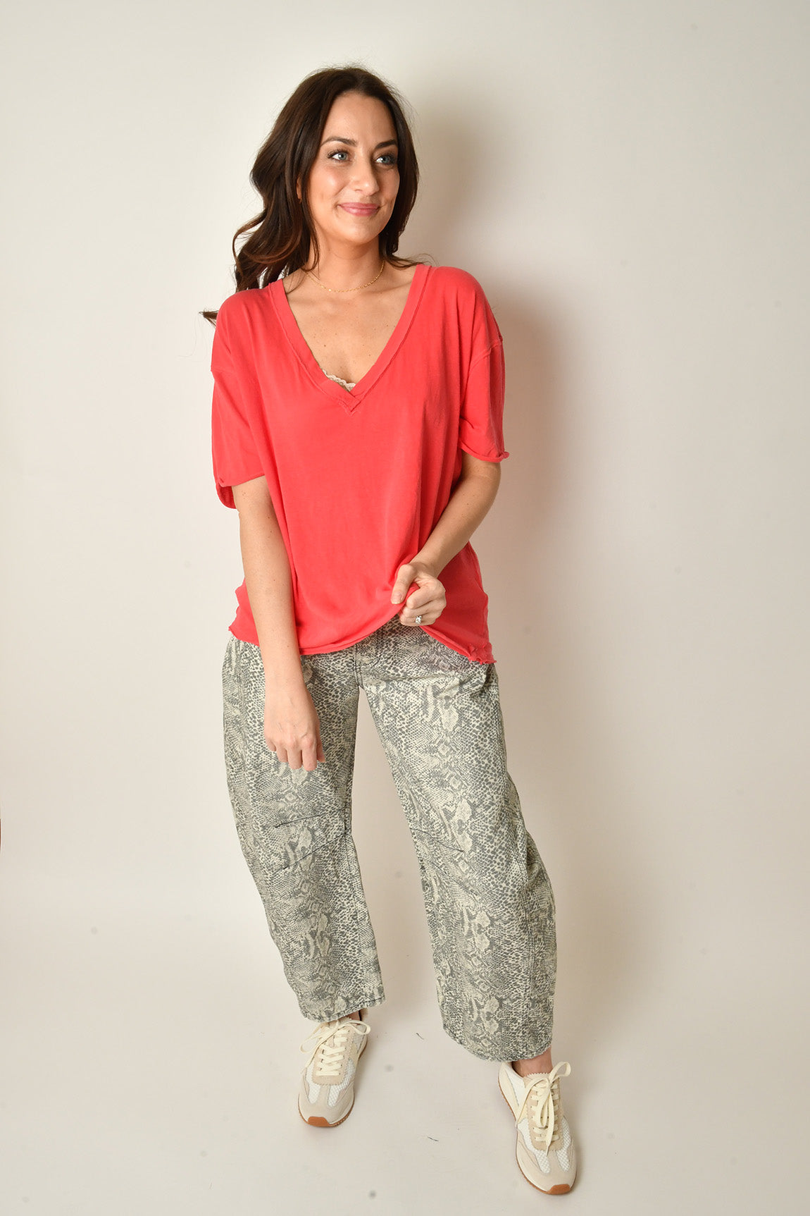 NINA TEE + colors