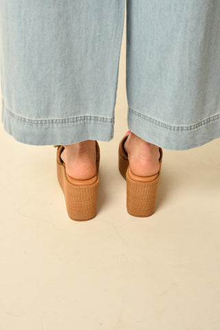 JILLIAN RAFFIA WEDGE