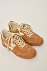 NOTICE BROWN SUEDE SNEAKER