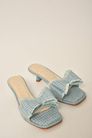 PENELOPE KITTEN HEEL