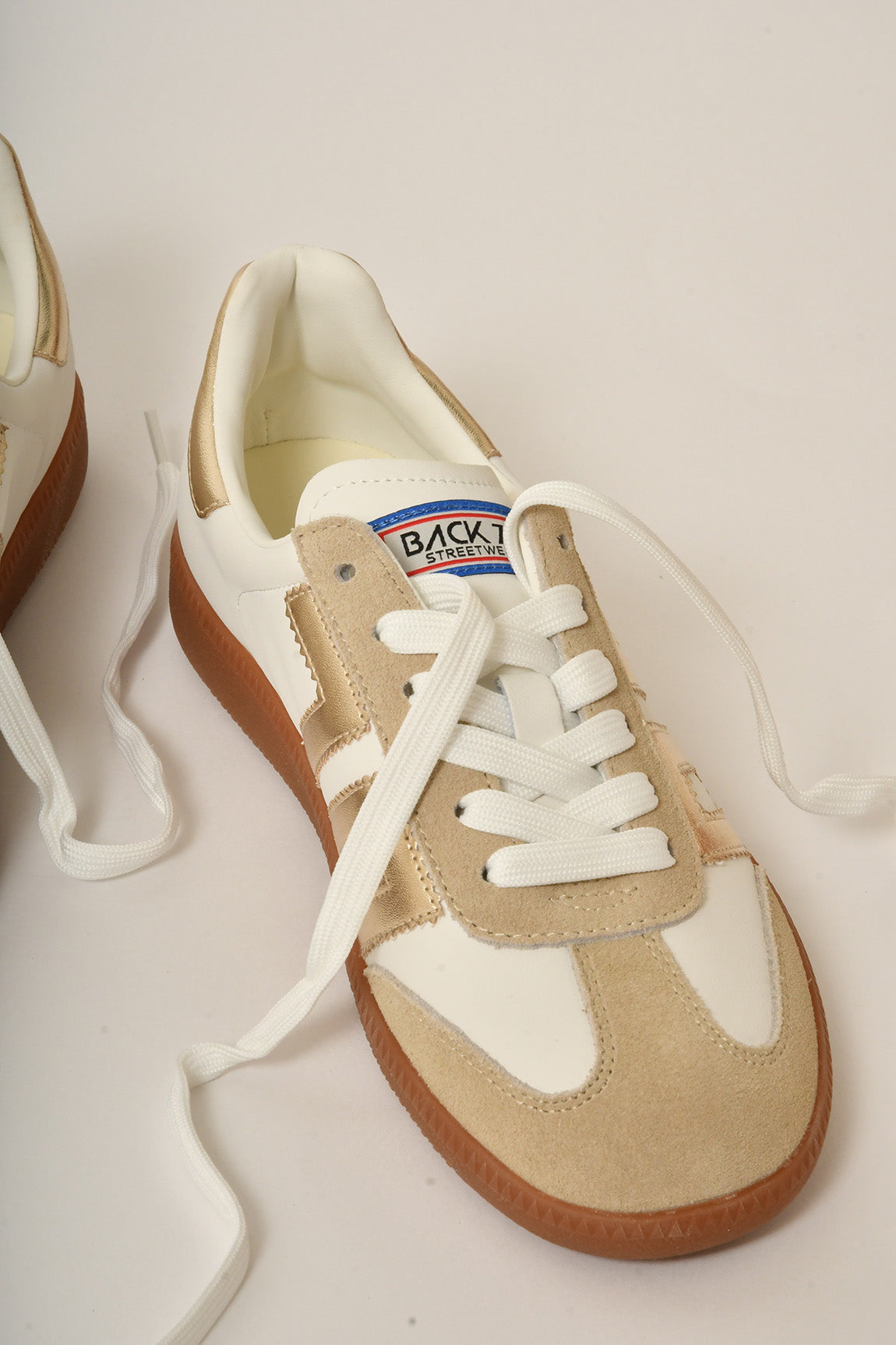 BEIGE CLOUD SNEAKER