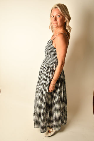 GINGHAM SMOCKING DRESS