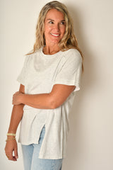 DOTTIE SLIT HEM TEE