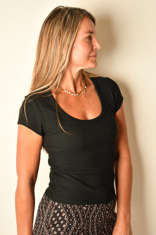 LEISURLY TEE + colors