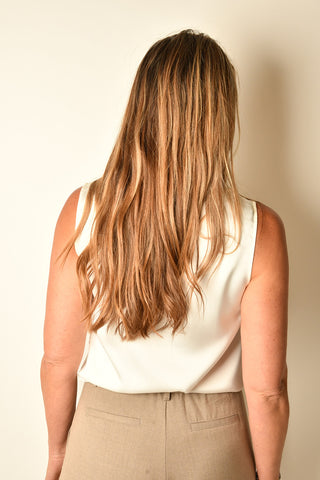 V-NECK LACE TRIM TANK