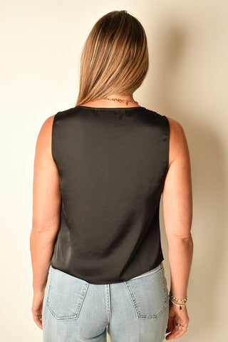 V-NECK LACE TRIM TANK