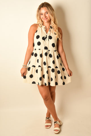 RUFFLE NECK POLKA-DOT DRESS