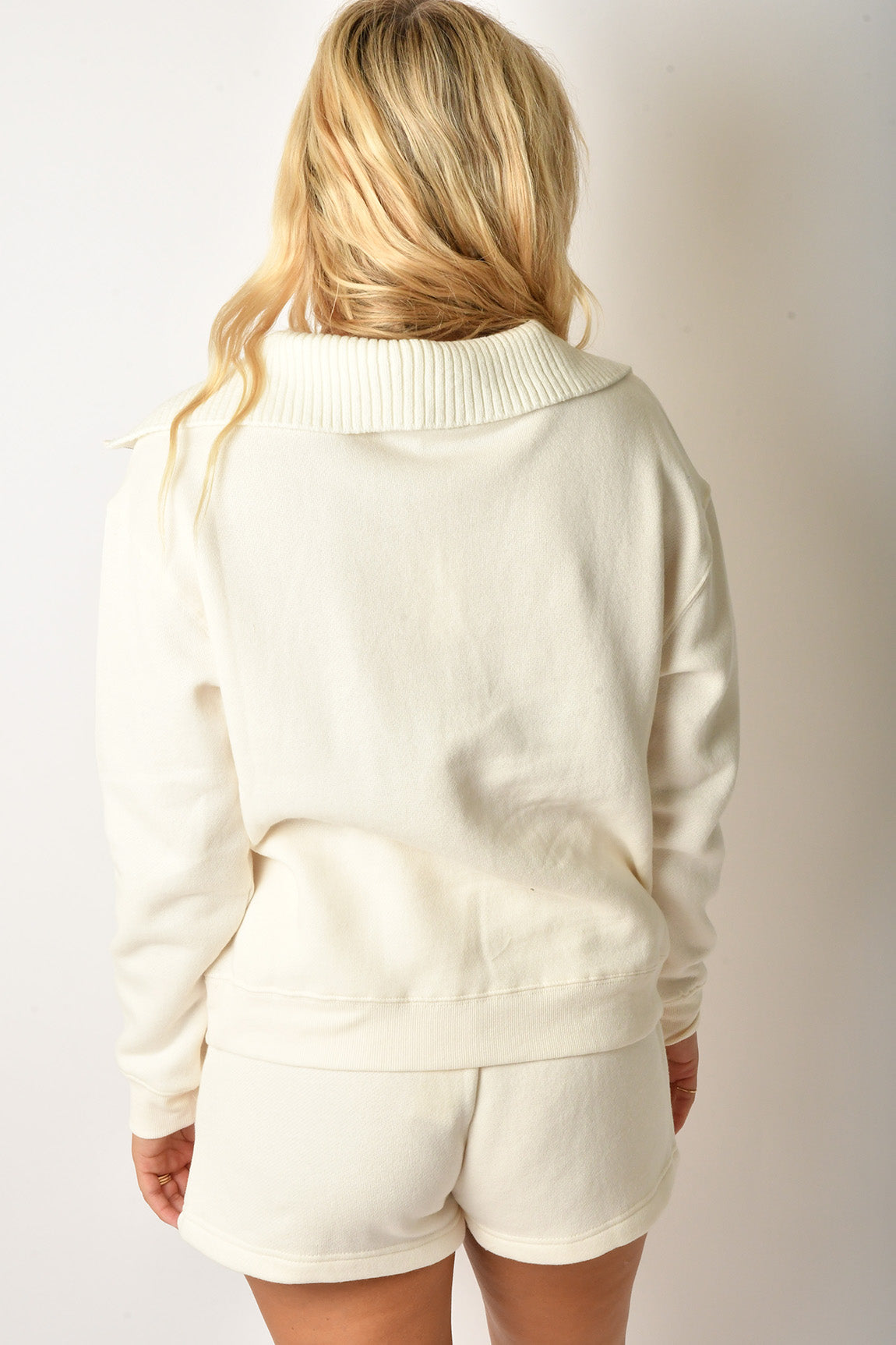 SONATA FLEECE SWEATSHIRT