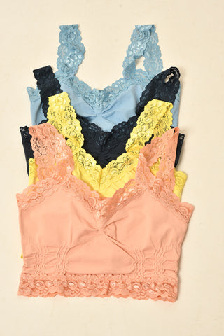 LUXE LACE SEAMLESS BRALETTE
