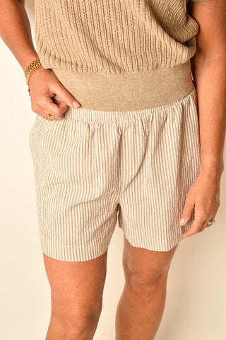 DARINA 4" SHORT
