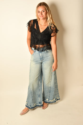 LEYLA LACE TOP