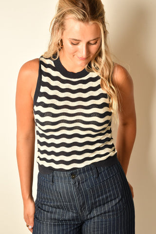 EVERYDAY CHEVERON KNIT SHELL