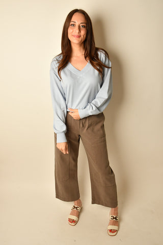 THE EVERYDAY V-NECK