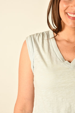PLEATED MUSCLE TEE