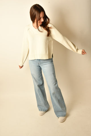 STRATTON V-NECK SWEATER