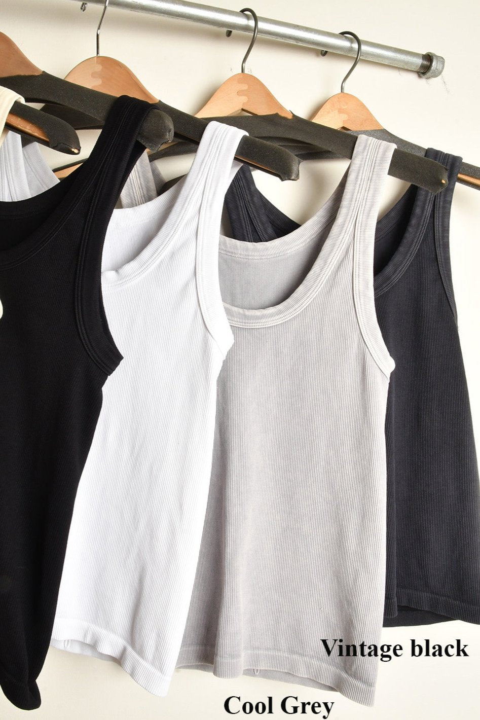 VINTAGE REVERSIBLE RIB TANK