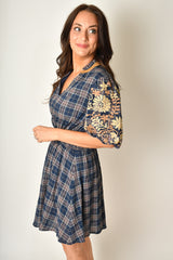 EMB PUFF SLEEVE GINGHAM DRESS