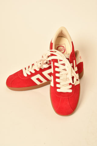 SHELLY SUEDE SNEAKER