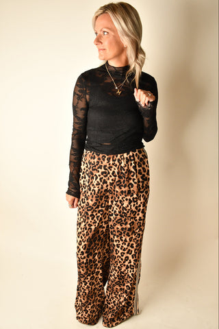SPENCER FUNNEL NECK TOP