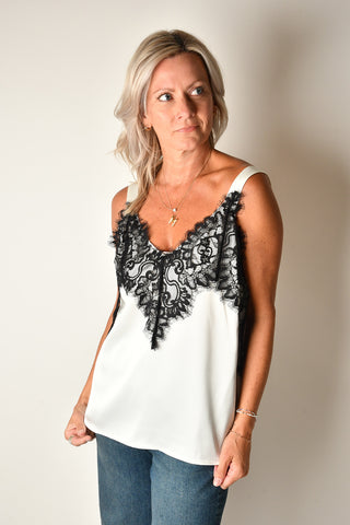 LACE ACCENT CAMISOLE