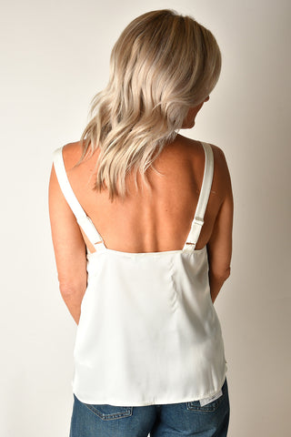LACE ACCENT CAMISOLE