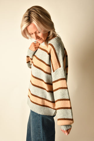 HONEYBEE STRIPED SWEATER