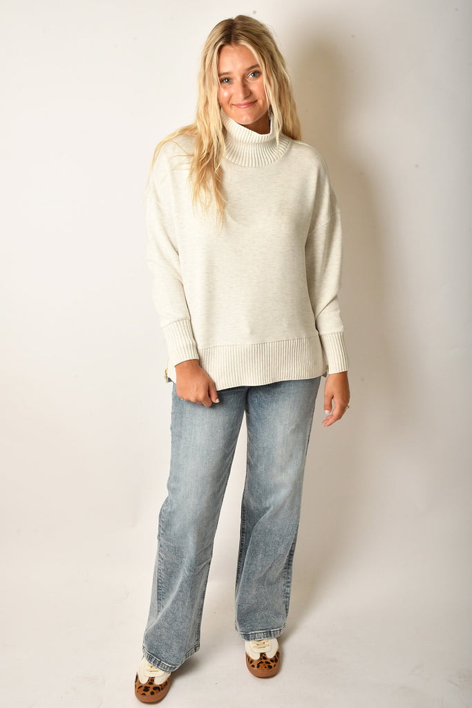 BARKER HI NECK SWEATSHIRT