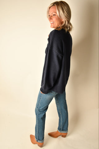 HORSE MOTIF SWEATER