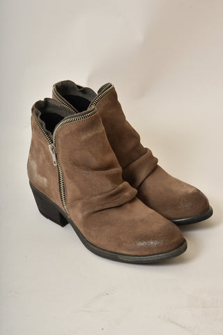 CAMILE SUEDE BOOT