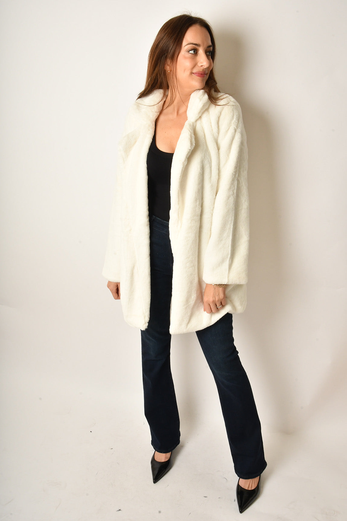 OPEN FAUX FUR JACKET