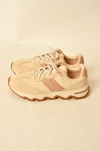 KINETIC EMBER SNEAKER
