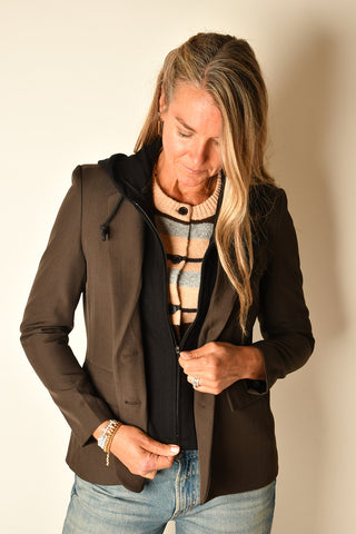 2-IN-1 DETACHABLE HOODED BLAZER