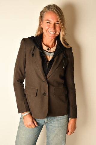 2-IN-1 DETACHABLE HOODED BLAZER