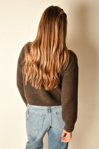 EMBROIDERED FLOWER SWEATER