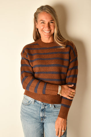 MOCHA STRIPE CREW SWEATER