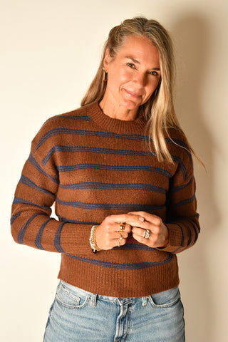 MOCHA STRIPE CREW SWEATER