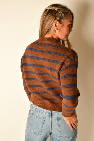 MOCHA STRIPE CREW SWEATER