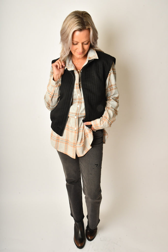 SMOOTH QUILTED VEST