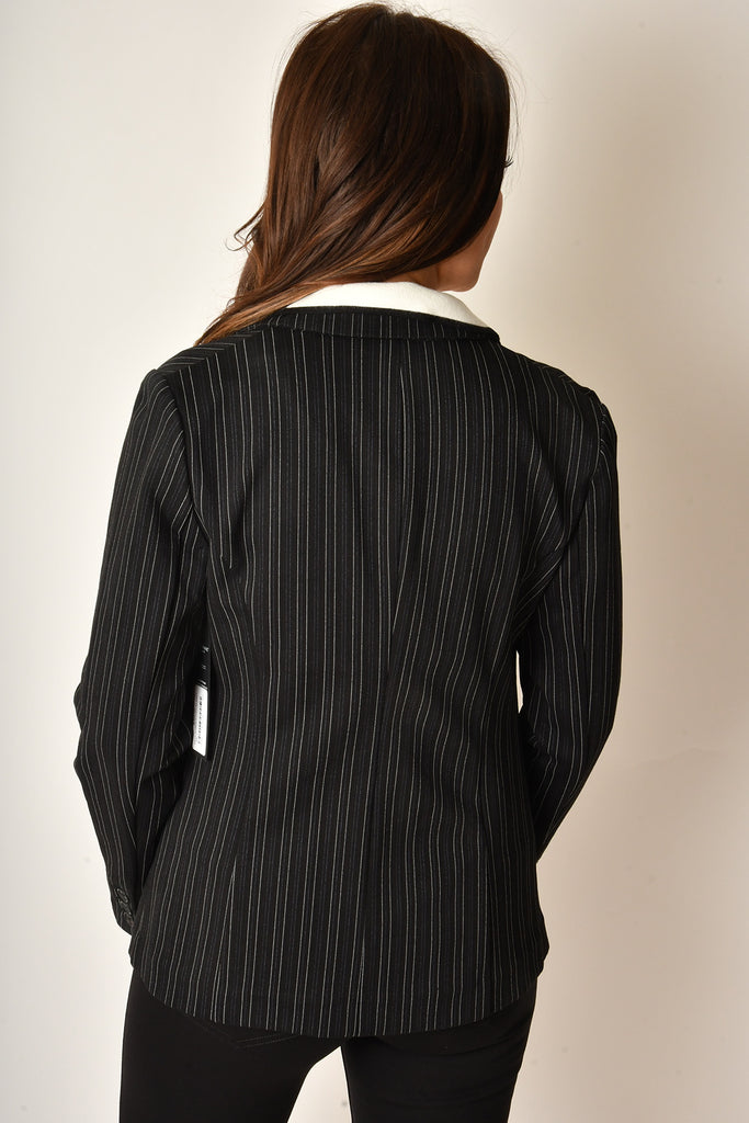 NAVY STRIPE FITTED BLAZER