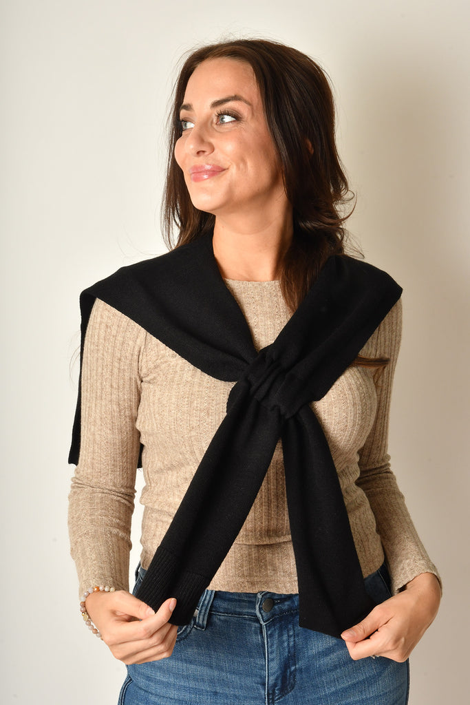BOATNECK TEXT TOP