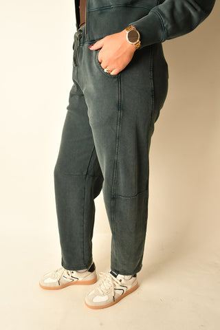 BARREL LEG SWEATPANT