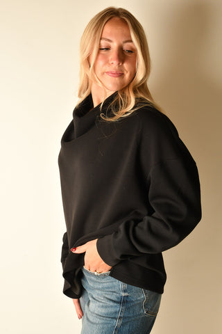 FREIZA FUNNEL NECK PULLOVER