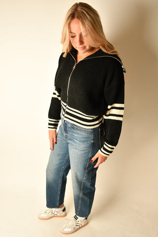 DARA SWEATER